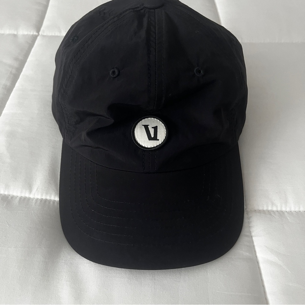 Vuori Classic Black Cap